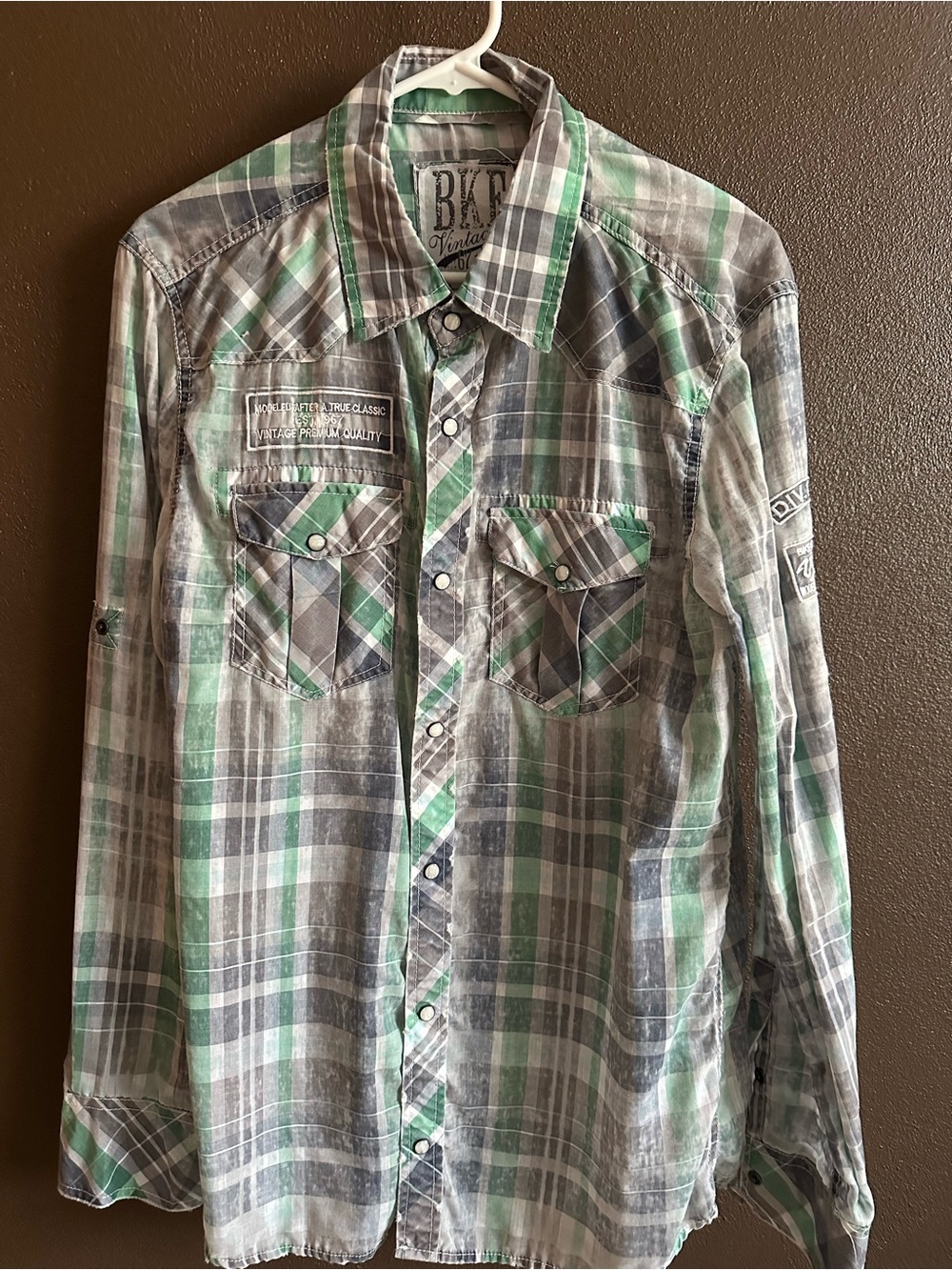 BKE Vintage Green and Gray Plaid Button-Down Shirt